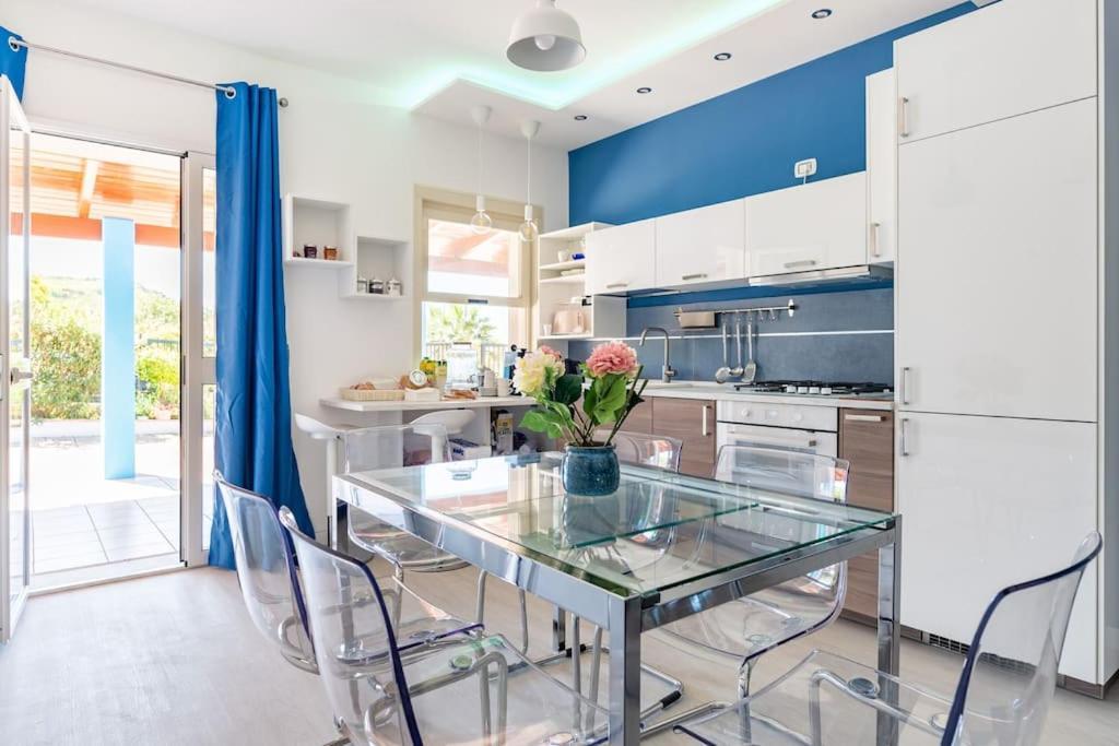 Villa Luisa Il Giardino Sul Mare 夏卡 外观 照片
